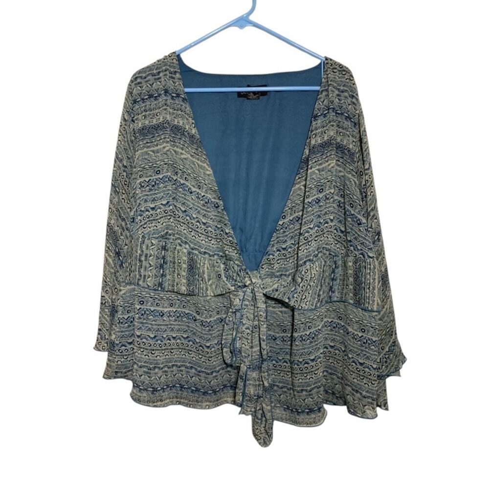 Lane Brant Blouse Sz 14/16 Womens Longsleeve Smocked Top Blue Flowy Angel Arms